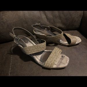 Life Stride, Velocity Sandals